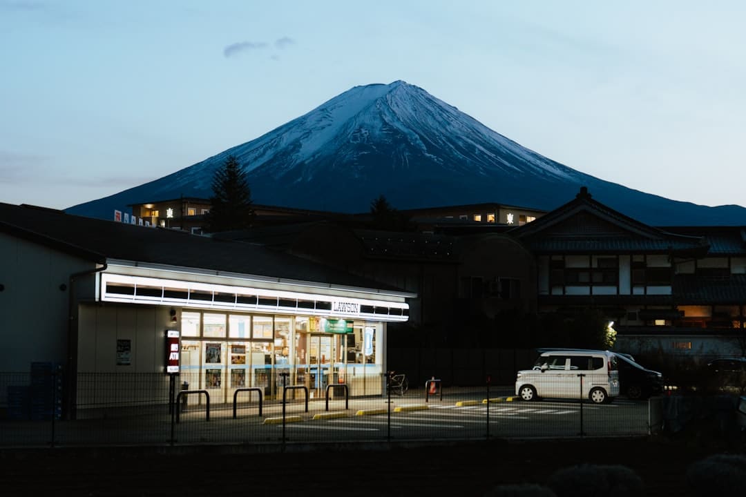 沪指收涨0.16% 稀土永磁板块涨幅居前